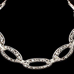 Bold Link Chunky Chain Statement Necklace